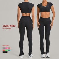 Ensemble de yoga personnalisé respirant et uni, haut court à col en V et pantalon évasé taille haute, 2 pièces, contrôle du ventre, pour entraînement et fitness