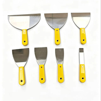Kit professionnel d'outils de construction pour plâtrage et cloisons sèches, comprenant un ensemble de couteaux à mastic et spatules grattoirs en acier au carbone avec manche en plastique jaune