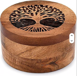 Kotak Kenangan Hewan Peliharaan, Wadah Kremasi, Tempat Penyimpanan Rambut Anjing & Abu, Kayu Solid Bulat Ukiran Vintage Mewah - Product Image 5