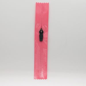 YKK Film brillant imperméable à l'eau hydrofuge 3 #5 #8 #10 # longue chaîne Polyester Nylon Zipper Roll Factory - Product Image 3