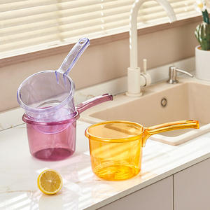 Louche à eau en plastique pour cuisine, avec poignée épaisse et durable, idéale pour laver les fruits et légumes - Product Image 2