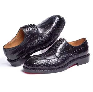 Zapatos de cuero para hombre cómodos, antideslizantes, transpirables y casuales. Zapatos de cuero genuino para hombre. - Product Image 5