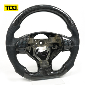 พวงมาลัยคาร์บอนไฟเบอร์สีดำ TDD สำหรับมิตซูบิชิ - Product Image 6
