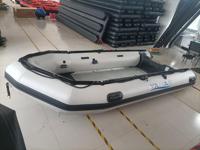 Bateau pneumatique à rames de 460 cm de type A en PVC de 1,2 mm avec plancher en aluminium de 15 pieds (4 m)
