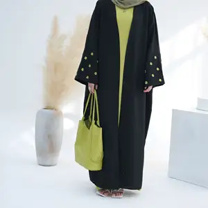 Nieuwe Ontwerpen Dubai Vier Blad Klaver Borduurmouwen Zwart Open Abaya 2 Stuks Abaya Femmes Robe Musulmane Islamic Kleding