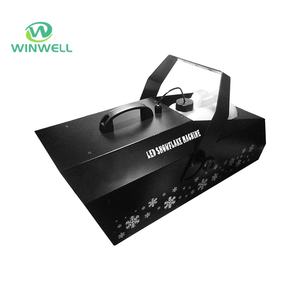 Máquina de Nieve Artificial para Interiores y Exteriores de 900W/1500W, con Copos de Nieve Atmosféricos, Control DMX512 y Control Remoto Inalámbrico - Product Image 1