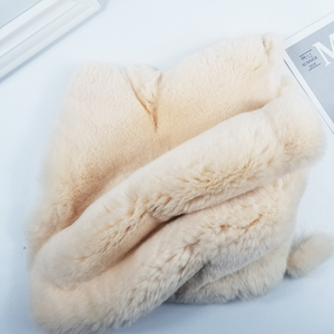 Fabriekslevering Grote Maat Echte Rex Konijnenhuiden Aangepaste Kleur Echte Echte Echte Rex Konijnenbont Huiden Voor Auto-En Huisdecoraties - Product Image 6