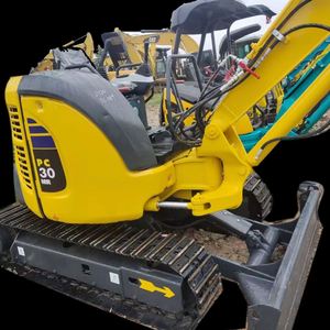 Mini-excavatrice Komatsu d'occasion industrielle de 3 tonnes, modèle PC30, à vendre, matériel provenant de Chine - Product Image 1