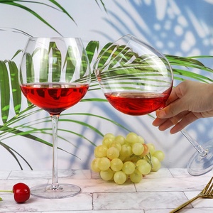 <span class=keywords><strong>Verre</strong></span> à gin flottant géant, best-seller, <span class=keywords><strong>de</strong></span> haute qualité, en forme <span class=keywords><strong>de</strong></span> ballon, 840 ml, 28 oz, <span class=keywords><strong>verre</strong></span> à <span class=keywords><strong>vin</strong></span> jumbo, sans plomb, en cristal, fait main - Product Image 2