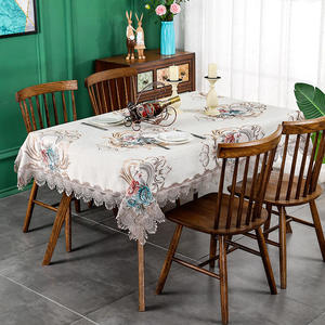 Vente en gros de nappe blanche ronde avec broderie de logo couverture de table en dentelle d'inspiration café blanc cassé pour les mariages tissu imprimé - Product Image 4