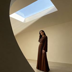 Robe Abaya Islamique Modeste en Polyester Uni de Haute Qualité pour Femmes Musulmanes Vente en Gros Personnalisée Nouveau Design - Product Image 3