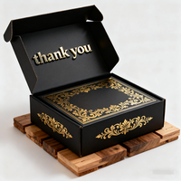 Boîtes d'emballage personnalisées en gros pour vêtements noirs, boîtes rigides pour vêtements de luxe, parfums, boîtes cadeaux en papier vert avec gaufrage