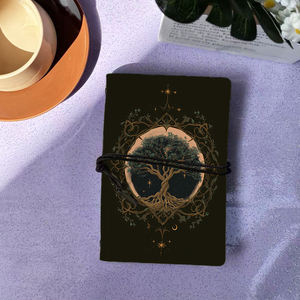 สมุดบั<span class=keywords><strong>น</strong></span>ทึกที่ทำด้วยมือ A6เป็นของขวัญที่สนุกสำหรับลูกพี่ลูกน้องใ<span class=keywords><strong>น</strong></span>งา<span class=keywords><strong>น</strong></span>รวมตัวที่ดีสำหรับคำบรรยายภาพ<span class=keywords><strong>ครอบครัว</strong></span>และเรื่องราวที่มีดวงจั<span class=keywords><strong>น</strong></span>ทร์บ<span class=keywords><strong>น</strong></span>ต้<span class=keywords><strong>น</strong></span>ไม้ VI - Product Image 1