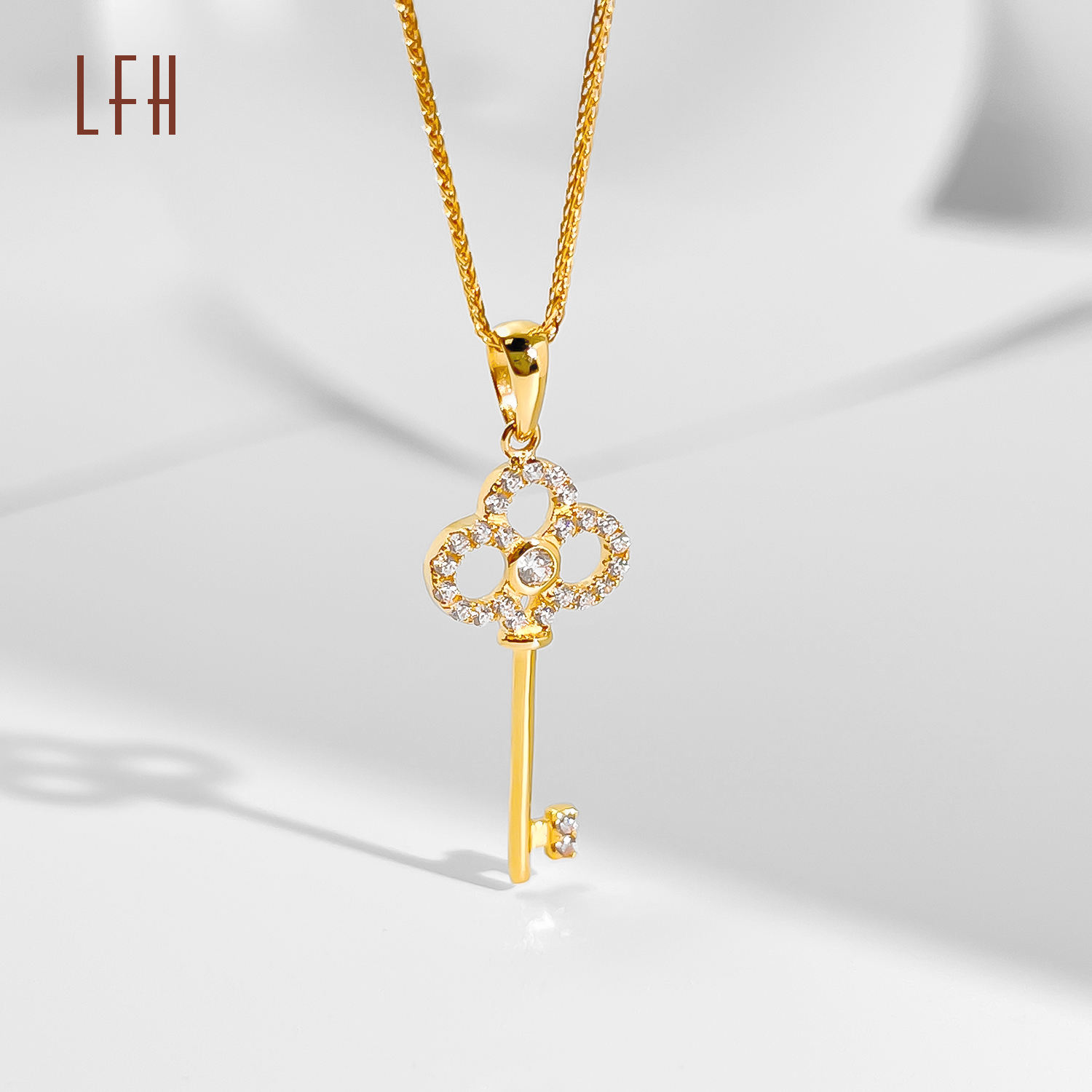 สีเหลืองทอง