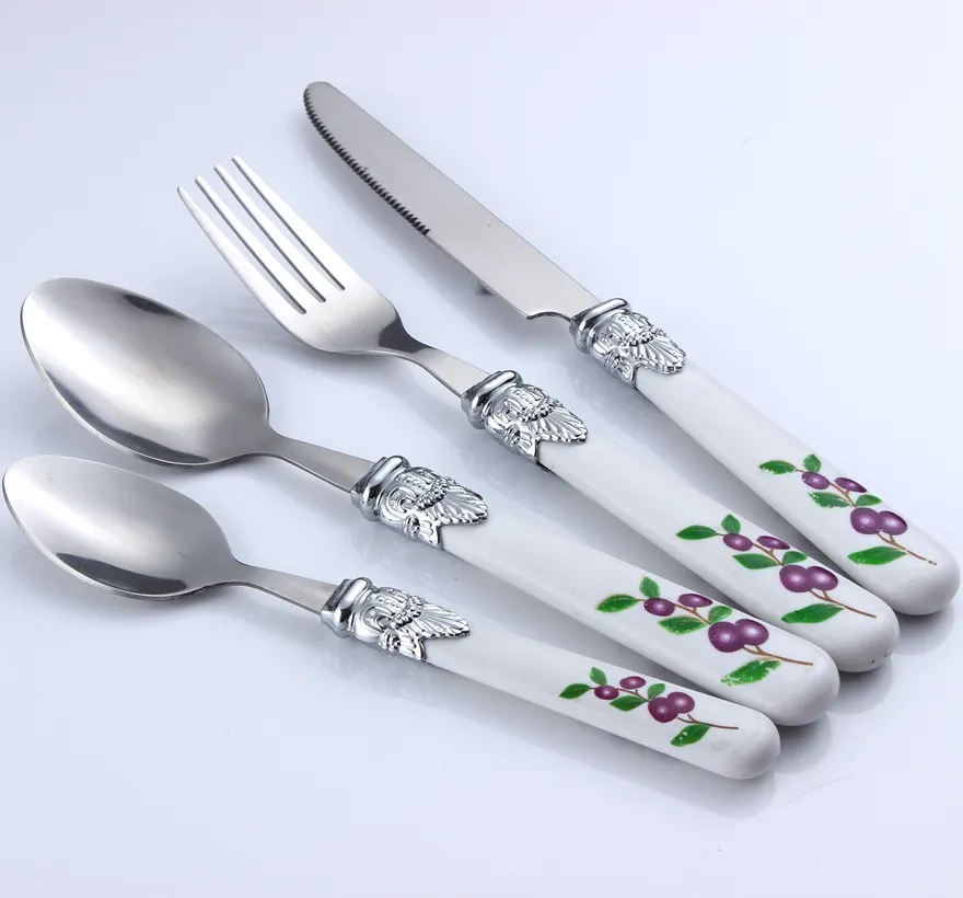 दर्पण पोलिश प्लास्टिक संभाल Flatware 18/0(430) 12pcs 24pcs लक्जरी प्लास्टिक संभाल स्टेनलेस स्टील कटलरी सेट