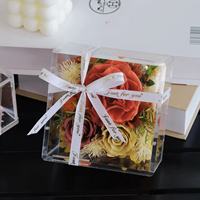 Rose éternelle préservée en gros dans une boîte en acrylique, fleur naturelle véritable, ornement de table, cadeau de fête