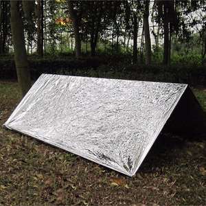 Couverture d'urgence portable pour l'extérieur, 1.3x2.1m, réfléchissante en aluminium, couverture thermique de survie et de premiers secours pour le camping, la randonnée et le sauvetage - Product Image 1