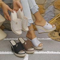 Nouvelles sandales compensées à plateforme pour femmes, style décontracté, à talons hauts, avec lanières, pour l'été, grandes tailles, bout fermé