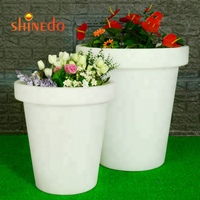 Pots de fleurs solaires à LED, lampe de jardin solaire, pot de fleurs extérieur solaire pour cour