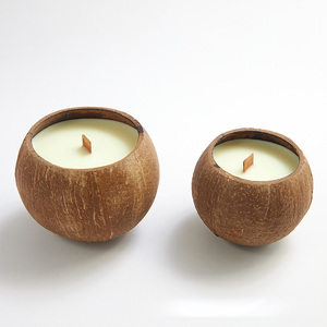 Candela Profumata Ecologica 100% Naturale in Cera di Soia in Ciotola di Cocco Piccola Candela in Guscio di Cocco - Product Image 4