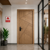 Porte coupe-feu en bois durable et économique, certifiée doublement pour hôtels, supermarchés et appartements hôteliers, conforme aux normes incendie des pompiers