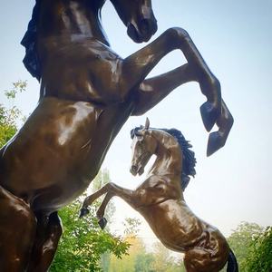 Décoration personnalisée, art de jardin, statue grandeur nature, sculpture de cheval en métal, grande sculpture en cuivre, laiton, bronze pour l'extérieur - Product Image 3