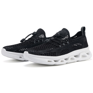 Zapatos informales con diseño hueco que combinan con todo, zapatillas deportivas ligeras de suela gruesa de malla transpirable de verano para parejas, estilo deportivo al aire libre - Product Image 3