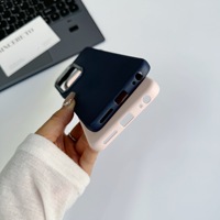 Étui antichoc en TPU souple antidérapant à motif cuir uni avec design couleur unie et décoration moulée pour Tecno Camon 40