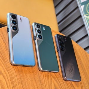 หน้าจอโค้งรุ่นดั้งเดิม Camon 40 Pro Techno 1TB Deca core 7.3 นิ้ว 16+1TB สมาร์ทโฟน 5G แบตเตอรี่ 8800mAh กล้อง 108MP ระบบ Android ปลดล็อคทั่วโลก - Product Image 3