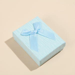 Boîte de rangement à bijoux moderne en carton en gros, boîte cadeau pour la Saint-Valentin pour bague, collier, boucles d'oreilles, couleur personnalisable - Product Image 6