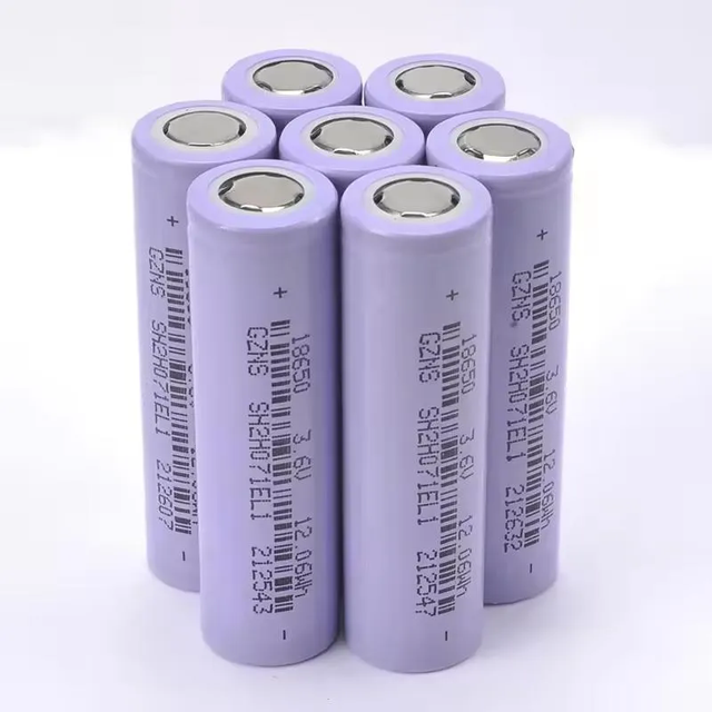 18650 Cylindrical Lithium Ion Batteries 3200 Lithium Battery  with 10a Discharging Current