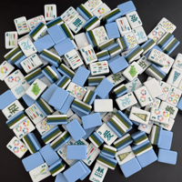 Tuiles de Mahjong Américaines Modernes de Luxe, Ensemble Acrylique de 160 Pièces avec Motif Bleu à 4 Couches, Écologique et Portable pour le Poker et l'Utilisation à Domicile