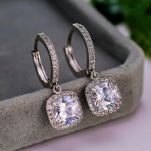 Orecchini pendenti quadrati con zirconi per donna, orecchini a gancio scintillanti, gioielli alla moda per le orecchie - Product Image 1