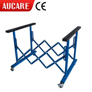 Suporte Móvel para Pintura Automotiva com 2 Rodízios com Freio e Giratórios para Oficina de Detalhamento e Modificação de Carros - Product Image 2