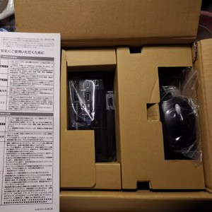 เซ็นเซอร์เลเซอร์ Keyence Cl-L070N รุ่น LJ-X ซีรีส์ IP67 เซ็นเซอร์ออปติกอุตสาหกรรมสำหรับระบบอัตโนมัติในโรงงาน - Product Image 1