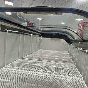 Congélateur coffre compact avec porte vitrée, affichage profond de la viande, utilisation en supermarché - Product Image 5