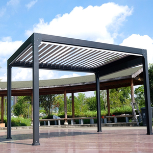Pergola de terrasse avec toit rétractable, système de toit de pergola en aluminium imperméable <span class=keywords><strong>pour</strong></span> l'extérieur, <span class=keywords><strong>auvent</strong></span> bioclimatique à lames orientables - Product Image 1