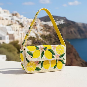 Pochette à perles métalliques avec bandoulière en option - Product Image 1