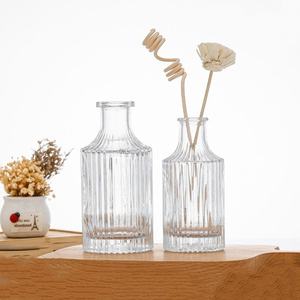 Trong Suốt Sọc Thủy Tinh Khuếch Tán Chai 250Ml <span class=keywords><strong>8.5Oz</strong></span> Khuếch Tán Chai Nước Hoa Thông Tư Hương Liệu Chai Với Sợi Rod - Product Image 3