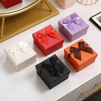 Boîte en carton rectangulaire portable en papier kraft, vente en gros, emballage cadeau écologique transparent pour bijoux