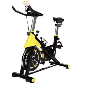 Vélo de spinning professionnel OEM ODM à transmission par courroie avec écran LCD pour l'entraînement physique - Product Image 5