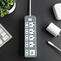 Kabel ekstensi Strip daya rumah pintar, 9 outlet 10A dengan saklar 2USB soket ekstensi Universal