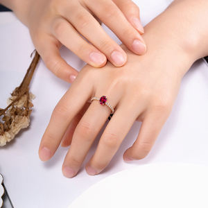 सरल प्राकृतिक गुलाबी टूमलाइन फैशन गहने अंडाकार शादी वादा हीरे की अंगूठी असली 18k सोने महिलाओं के गहने के लिए वादा अँगूठी - Product Image 4