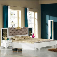 Schlafzimmer-Kleiderschrank Türkisches Massivholz Erweiterbarer Stauraum Kühlende Qualität Luxuriöses Klassisches Traditionelles Antikes Schlafzimmer-Set