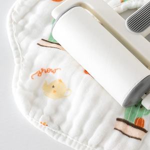 Vêtements pour bébé en mousseline Article pour bébé 4 couches Gaze fine 100% coton 360 Pétales Protecteur de <span class=keywords><strong>cou</strong></span> Bavoirs pour bébé - Product Image 2