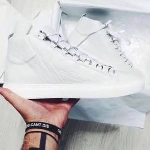 Nuovo in Stock in pelle plissettata Low Top alto classico Casual Versatile punta tonda con lacci a fondo piatto scarpe da <span class=keywords><strong>uomo</strong></span> alla moda - Product Image 2