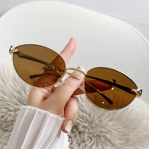 European American Style <b>Frameless</b> Sunglasses Leopard Head Design Metal <b>Frame</b> UV400 Protection Unisex Sunshades - Product Image 2