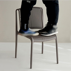 쌓을 수 있는 휴대용 사이드 체어, 가정용/야외/카페/식당용 의자, 안정적인 하중 지지력 - Product Image 6