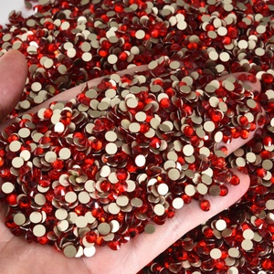 OLeeya Strass à base de bonne qualité, cristaux à 12 facettes, sac en vrac de strass à dos plat non thermocollants pour la décoration DIY - Product Image 4