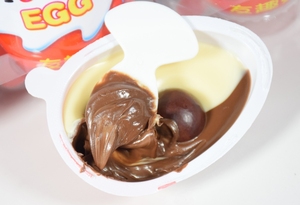 Tùy Chỉnh Rắn Sô Cô La Ngọt Ngào Cho Trứng Với Trẻ em' Đồ Chơi Và Sữa Đồ Ăn Nhẹ Cao Cấp Bao Bì - Product Image 5